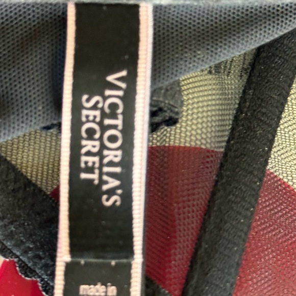 Victoria's Secret Black Lace Mesh Bra - Picture 7 of 7